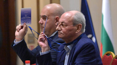 Доган отново е почетен председател и ще ръководи оперативно новата партия АПС