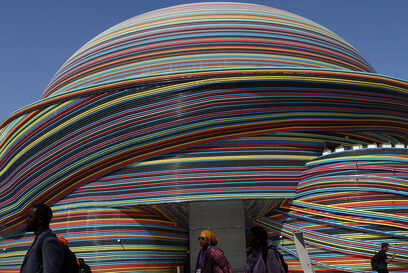  Снимка на деня: България се включи в начинания на COP28 за утрояване на нуклеарната и възобновимата сила 
