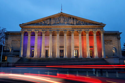  Снимка на деня: Франция одобри непоколебим закон за имиграцията 