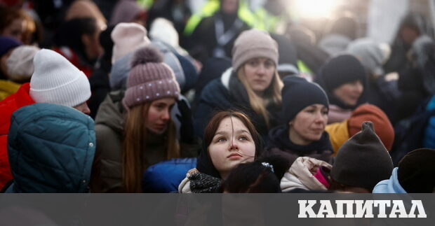 Остналите четири сценария за хода на войната можете да видите