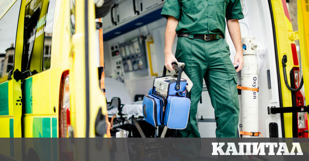 Екип Доц д р Кирил Панайотов дм изпълнителен директор и