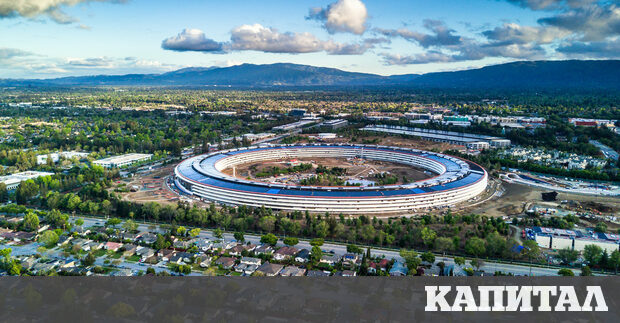На оживена улица в центъра на Сан Франциско се намира