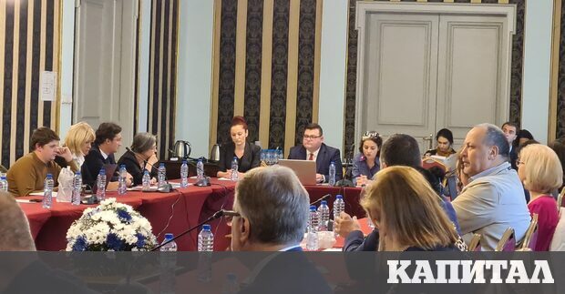 От 2009 г до средата на 2022 г общо 313