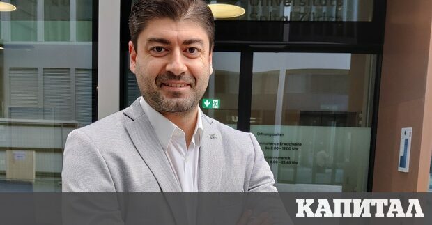 Визитка Радой Павлов заема поста ръководител отдел Корпоративна архитектура в