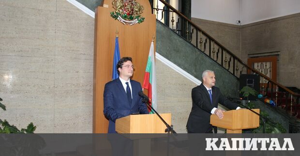 Върховният административен съд ВАС продължава да произвежда спорни решения по