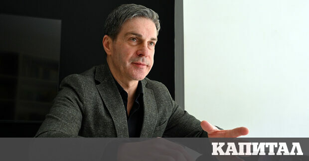 Основателят на компанията Тодор Тодоров навлиза в технологиите без да