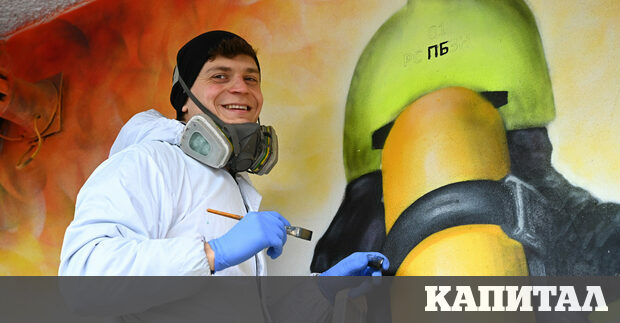 Дамян Николов започва да се занимава с графити още в