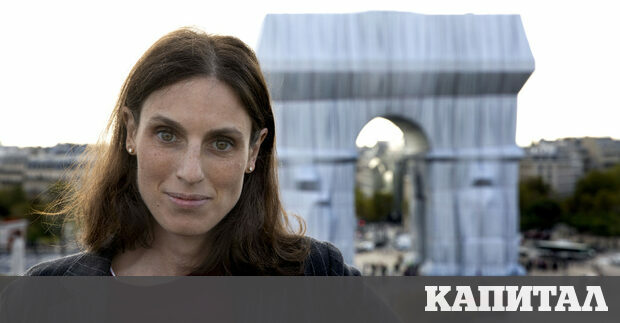 Завършила история на изкуството в Италия Лоренца Джованели е офис