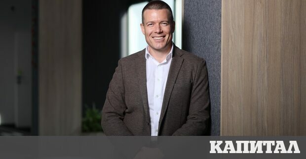 ВизиткаАтанас Симеонов е добре познат предприемач инвеститор и посланик на