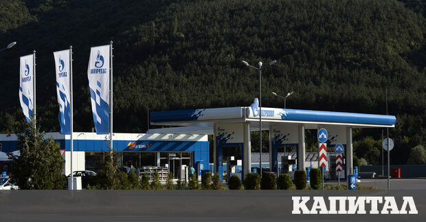 Продават се 23 работещи обекта 12 терена и склад за