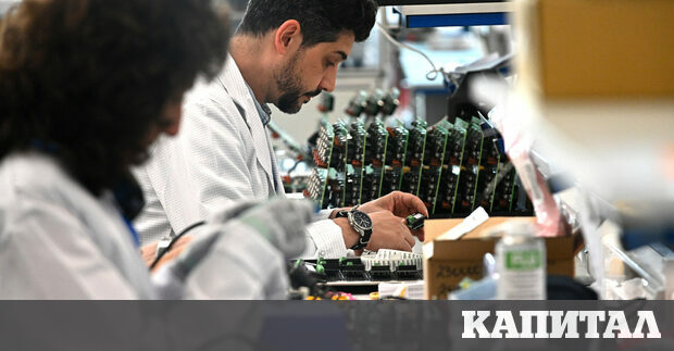 Схемата по програма Конкурентоспособност трябваше да тръгне още през април