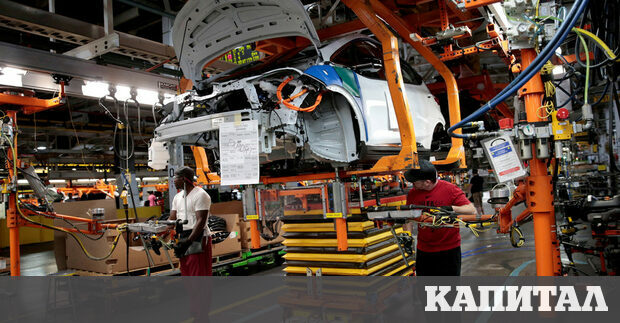 Американците обичат автомобилите си Стига изглежда да не се задвижват