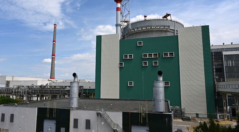 Седмични новини за енергетика: 5-ти блок на АЕЦ\"Козлодуй\" тръгва на в ...